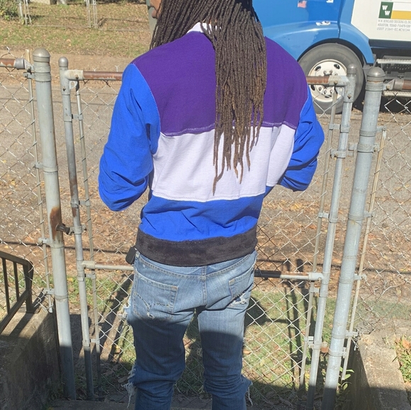 Featuring my work HAT SHIRT AND JEANS - Picture 4 of 5